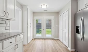 2335 Winthrope Way Dr, Alpharetta, GA 30009