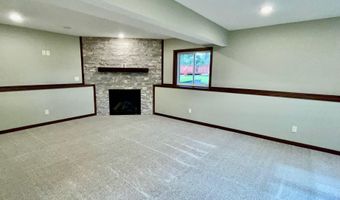201 25th St SW, Austin, MN 55912