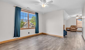 6686 Woodcrest Dr, Avon, IN 46123