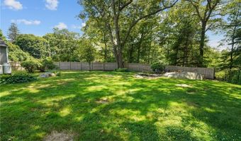 40 Queen St, North Kingstown, RI 02852