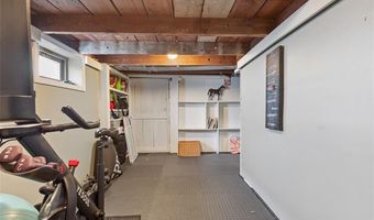 226 Becker Ave, East Providence, RI 02915
