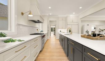 10700 ALLOWAY Dr, Potomac, MD 20854
