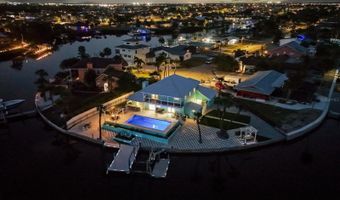 744 SPANISH MAIN Dr, Apollo Beach, FL 33572