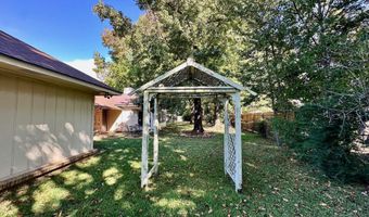 14 Eastgate Ct, Brandon, MS 39042