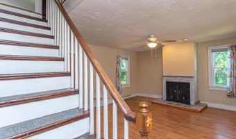 14 MAIN St, Frankford, DE 19945