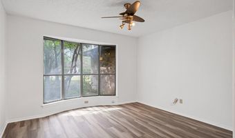 104 Murls Lake Rd, Weatherford, TX 76085