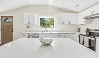 110 Howard, Barnesville, GA 30204