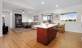 2726 Kaupakalua Rd Unit B, Haiku, HI 96708