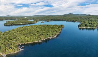 120 Big Barndoor Is, Alton, NH 03810