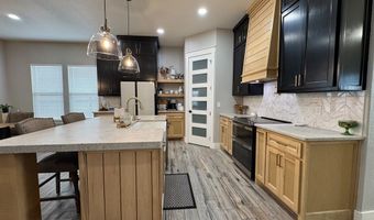1411 NE 1st St, Andrews, TX 79714