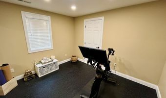 1209 NE 15th Ave, Aberdeen, SD 57401