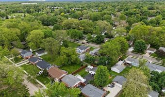 681 Archwood Dr, Ann Arbor, MI 48103
