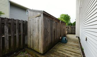 2003 Polk Dr, Ames, IA 50010