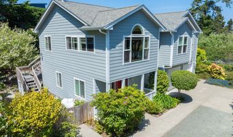 3956 BEACH LOOP Dr SW, Bandon, OR 97411
