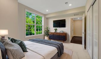 23275 MILLTOWN KNOLL Sq 111, Ashburn, VA 20148