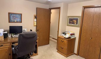 732 N Wooster St, Algona, IA 50511