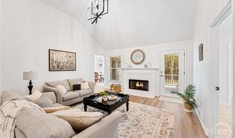 140 Wendy Ln, Athens, GA 30605