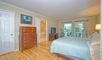 10 Birch Hill Rd, Albany, NY 12211