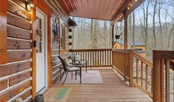 10510 Deer Dr, Birdseye, IN 47513