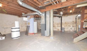 941 Austin Ave, Akron, OH 44306