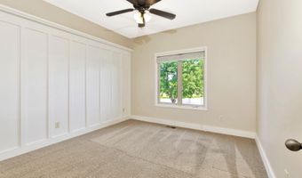 2304 Chestnut Ct, Augusta, KS 67010