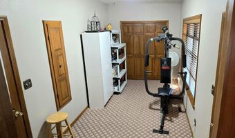 3050 Gaineswood Ave, Baxter Springs, KS 66713