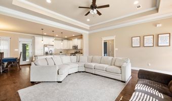2923 Palamino Dr, Benton, AR 72015