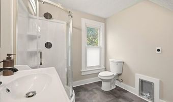 150 College Ave, Ashland, OH 44805