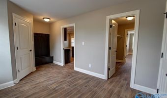 22947 Pin Oak Dr, Athens, AL 35613
