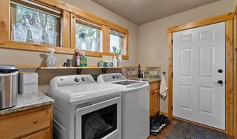 50 Bellflower Ct, Blanchard, ID 83804
