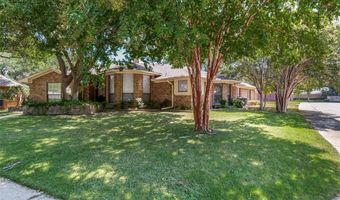 4019 Bobbin Ln, Addison, TX 75001