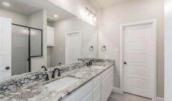 214 Navajo Trl, Alvarado, TX 76009