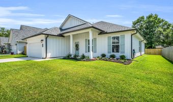 153 Le Moyne St, Bay St. Louis, MS 39520