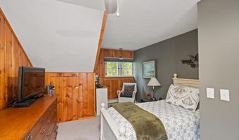 9093 Lake St, Alanson, MI 49706