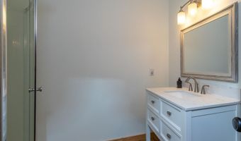 67 Hemlock Dr, Almond, NC 28702