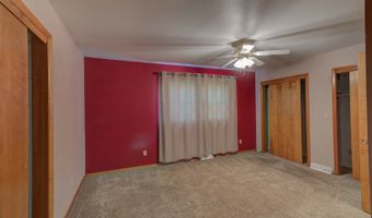 606 Dogwood Dr, Arcola, IL 61910