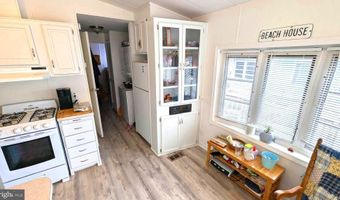 273 WOODHAVEN Ct, Berlin, MD 21811