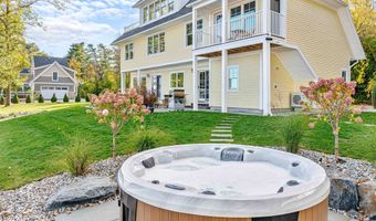 451 Appletree Point Rd, Burlington, VT 05408