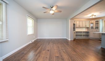 1768 Celeste Cir, Austintown, OH 44511