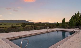 1020 Thomas Rd, Benton, TN 37307