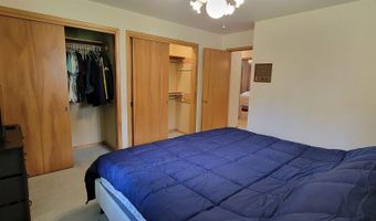 715 S Dodge St, Algona, IA 50511