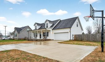 217 Peach St, Baxter, TN 38544