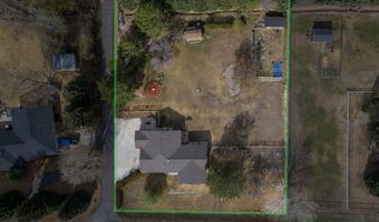 215 44th St N, Cody, WY 82414