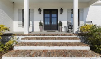 407 Goose Pointe Blvd, Biloxi, MS 39531