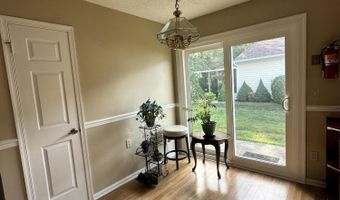 19 Dogwood Dr, Barnegat, NJ 08005