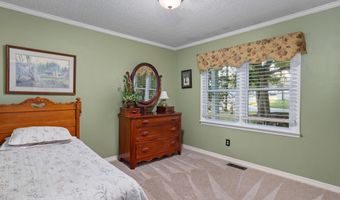 521 East St, Athens, AL 35611