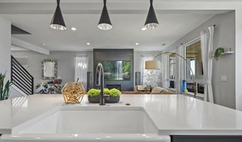 12435 SW SILVERTIP St, Beaverton, OR 97007