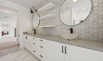 21410 Trail Blazer Ln, Escondido, CA 92029