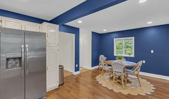 31 Mulberry Ct A, Brielle, NJ 08730
