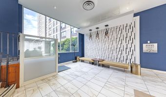 4600 DUKE St 432, Alexandria, VA 22304